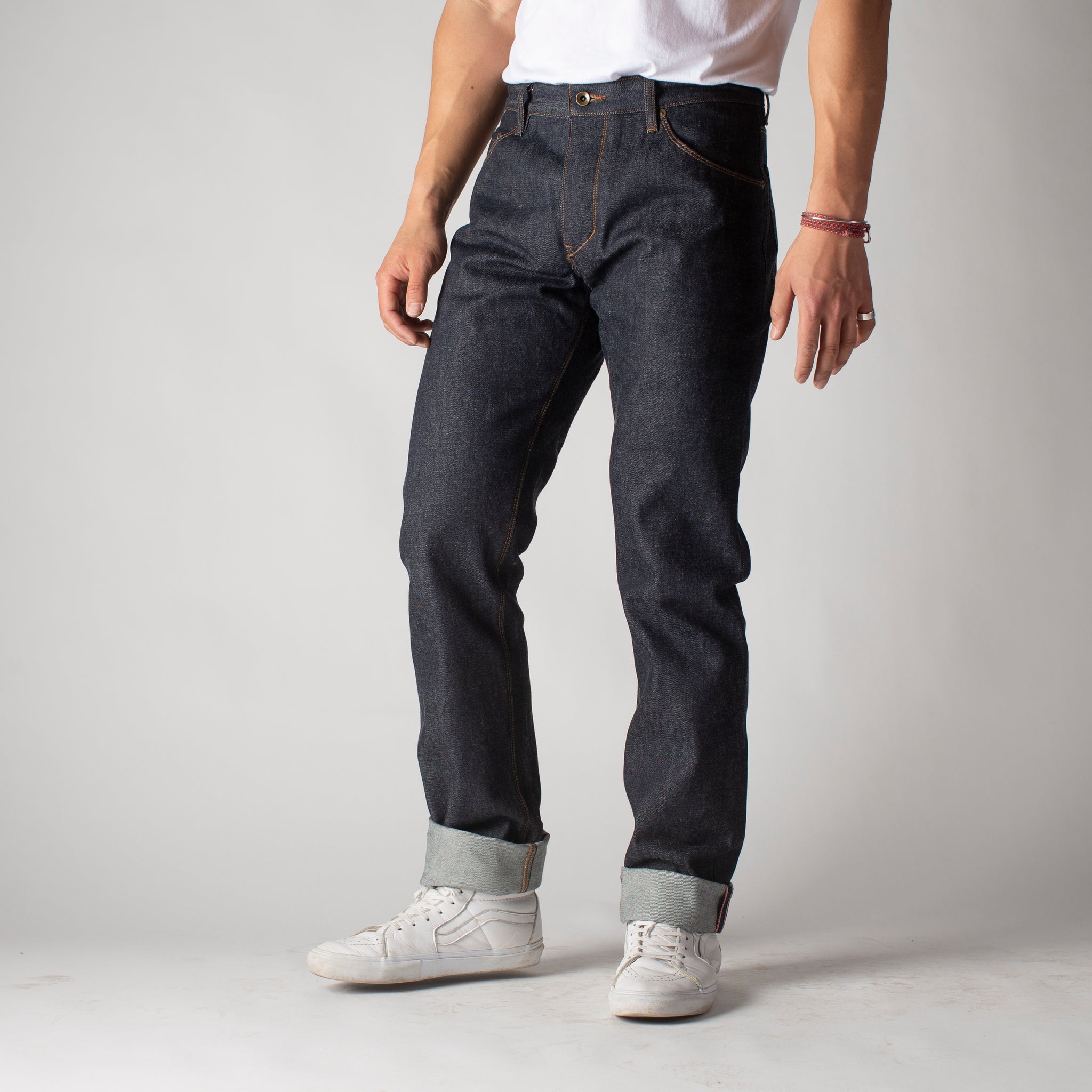 Alexander: Selvage Raw | New American